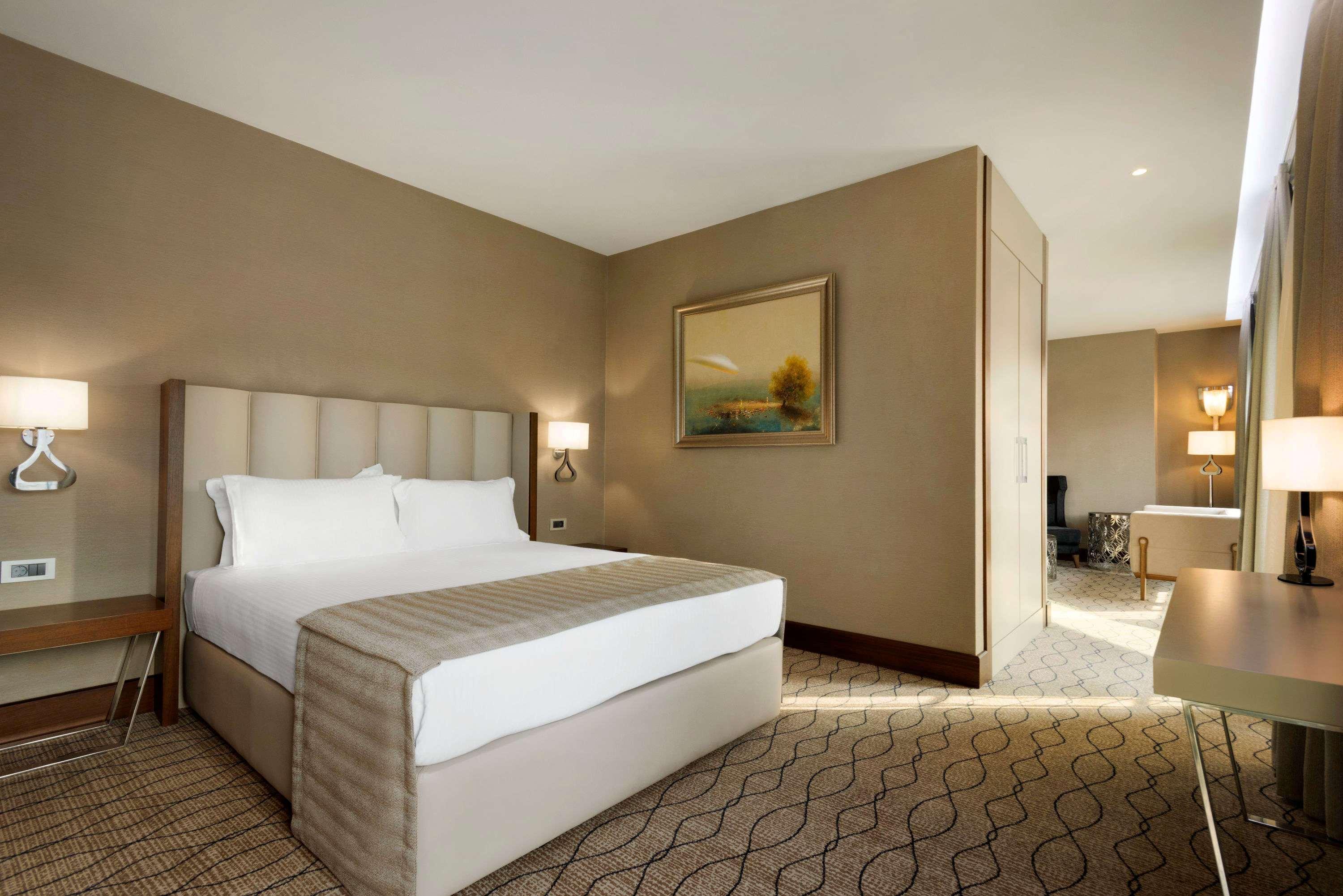 Ramada By Wyndham Sakarya Hotel Luaran gambar