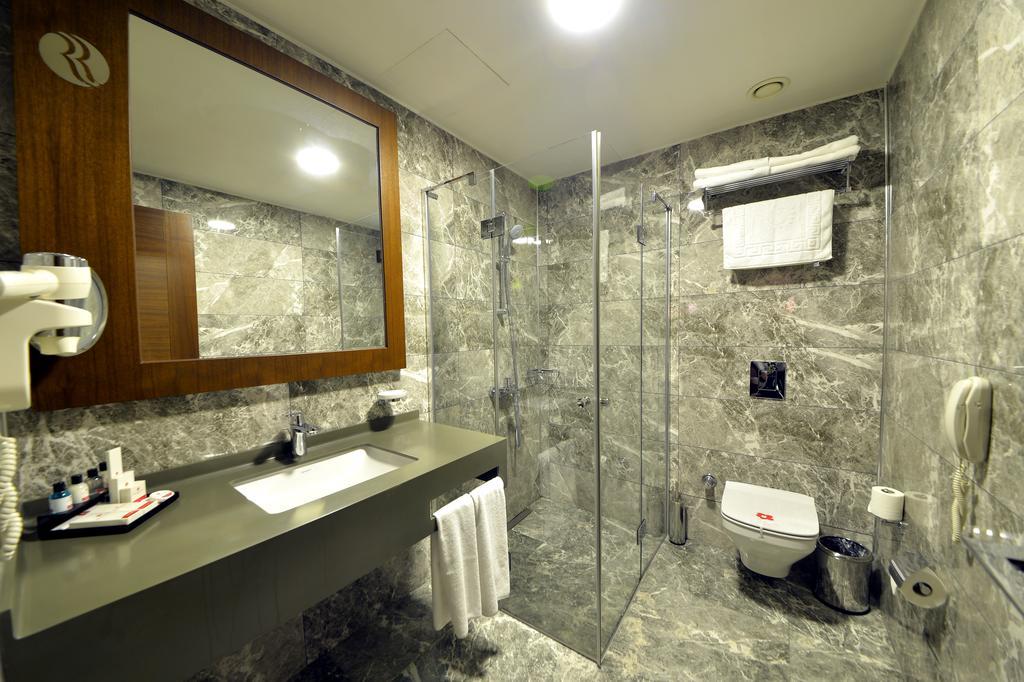 Ramada By Wyndham Sakarya Hotel Luaran gambar